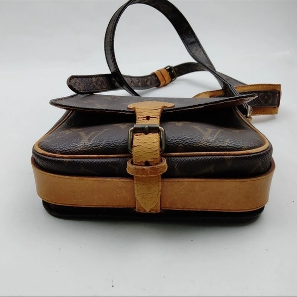 Louis Vuitton Cartouchiere MM - Picture 4 of 10